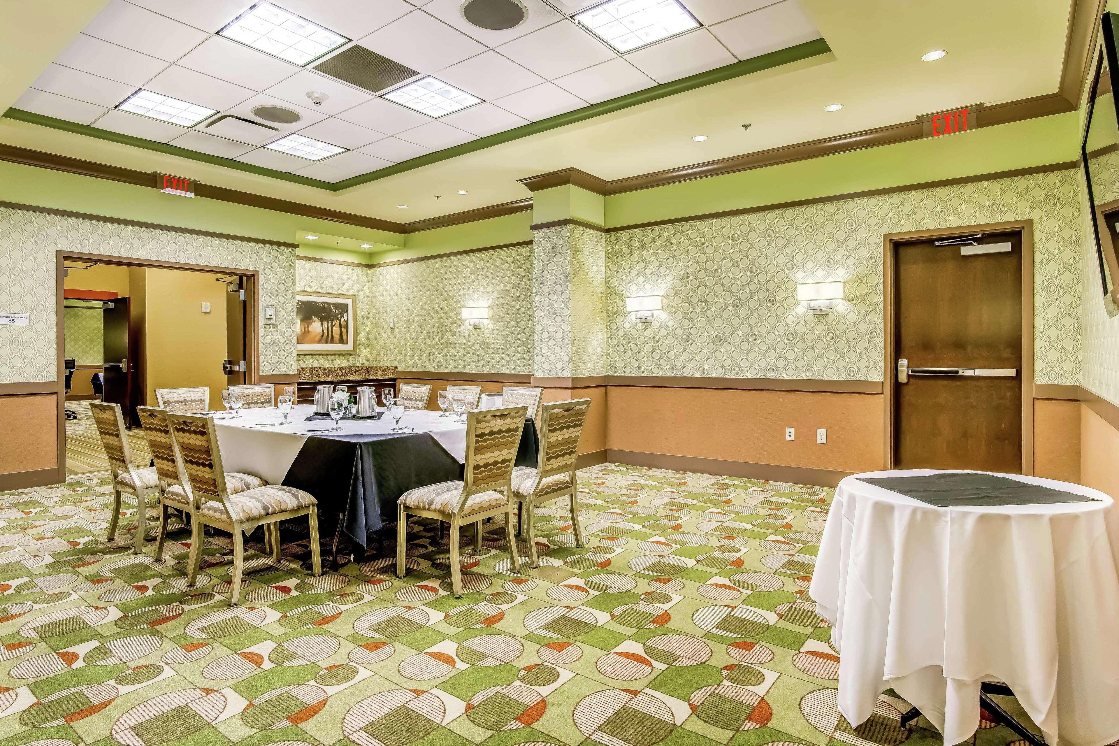 Embassy Suites Atlanta - Kennesaw Town Center Εξωτερικό φωτογραφία
