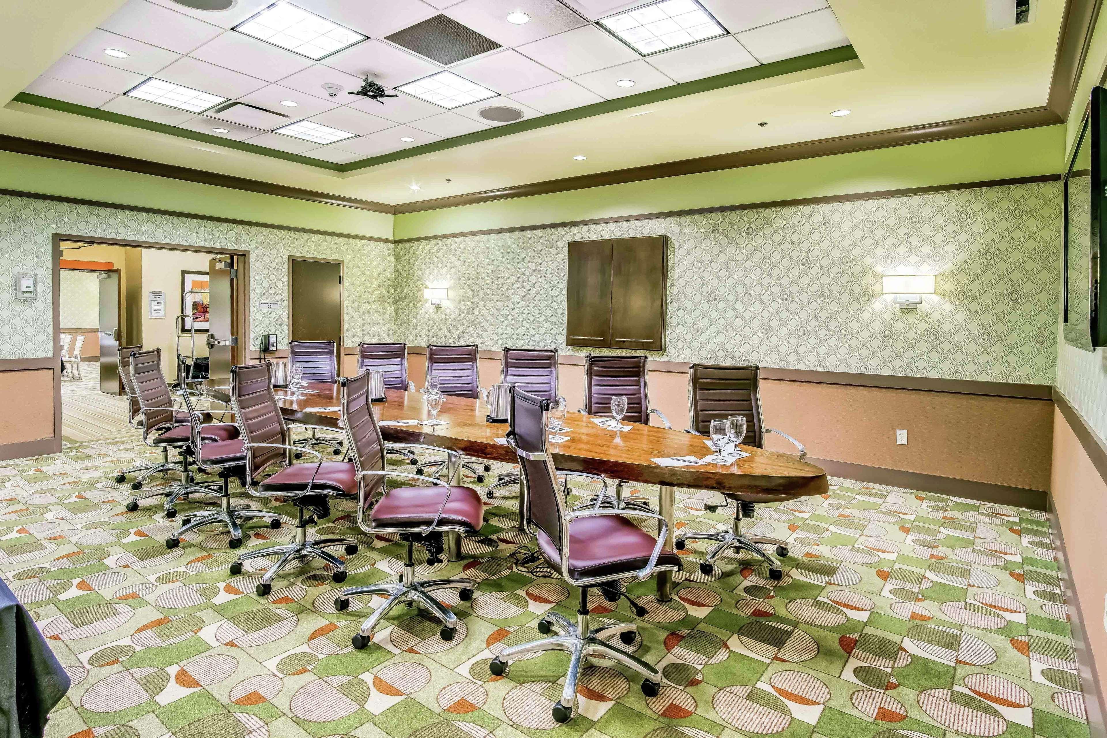 Embassy Suites Atlanta - Kennesaw Town Center Εξωτερικό φωτογραφία